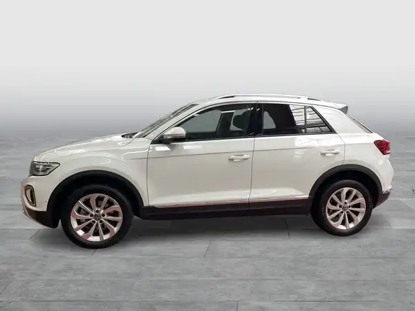 VW T-ROC (3/15)