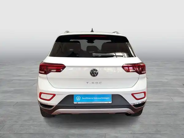 VW T-ROC (5/15)
