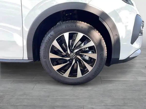 VW T-ROC (7/15)