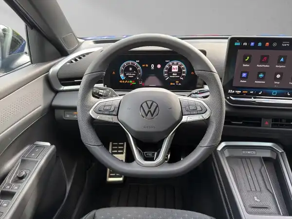 VW T-ROC (9/19)