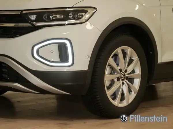 VW T-ROC (8/11)