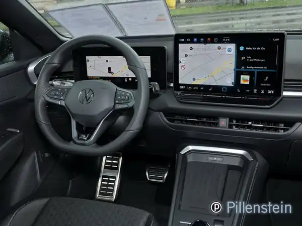 VW T-ROC (3/12)