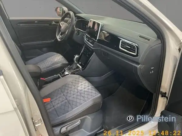 VW T-ROC (6/6)