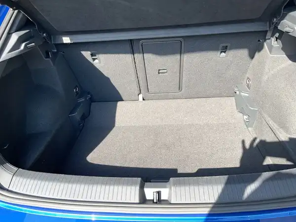 VW T-ROC (11/22)