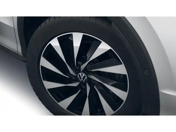 VW T-ROC (3/10)