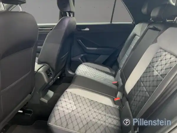 VW T-ROC (13/16)