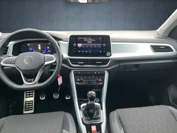 VW T-ROC (11/18)