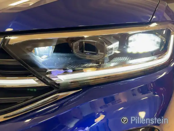 VW T-ROC (14/15)