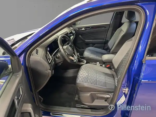VW T-ROC (7/15)