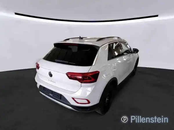 VW T-ROC (5/6)