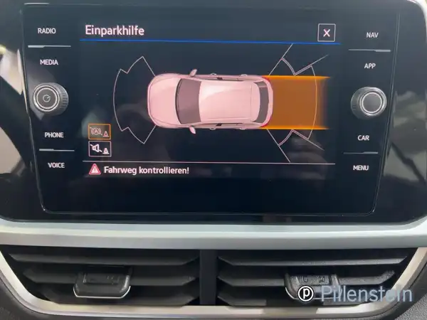 VW T-ROC (10/18)
