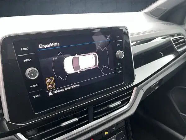 VW T-ROC (16/19)