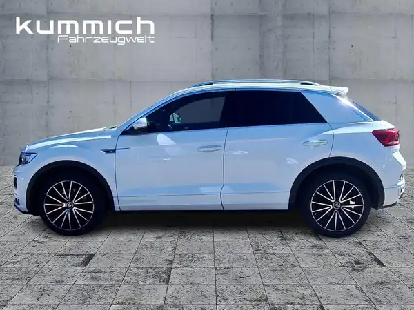 VW T-ROC (6/15)