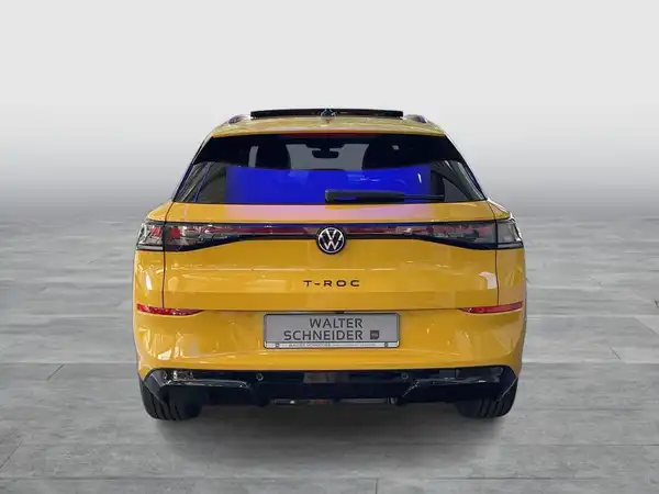 VW T-ROC (4/17)