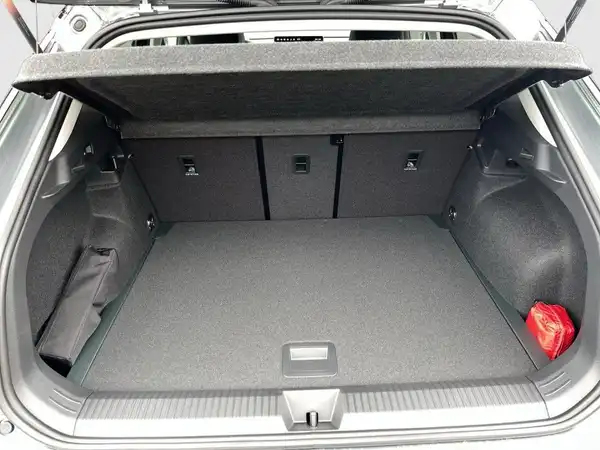 VW T-ROC (15/16)