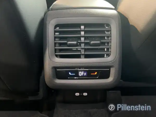 VW T-ROC (12/14)