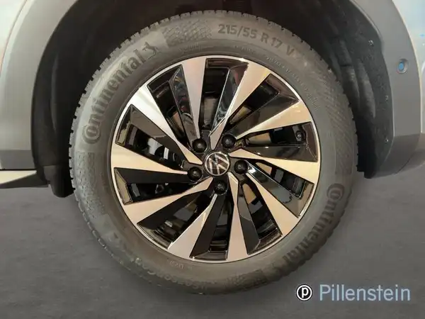 VW T-ROC (3/14)