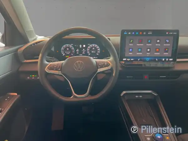 VW T-ROC (6/14)