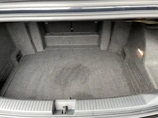 VW T-ROC CABRIOLET (8/17)