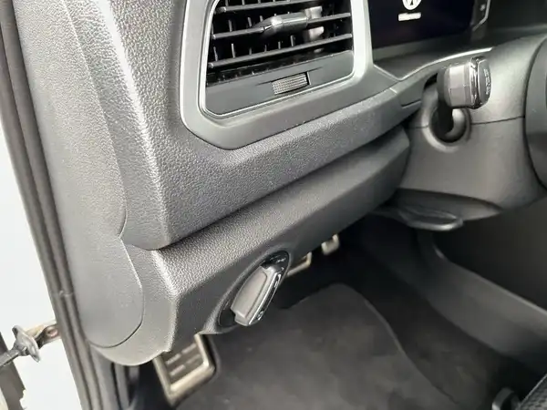 VW T-ROC (18/22)