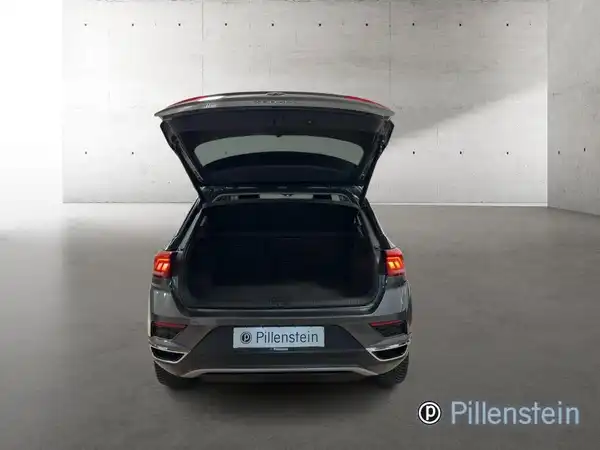 VW T-ROC (16/17)