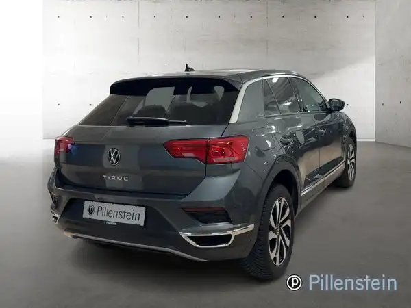 VW T-ROC (4/17)