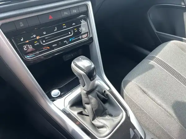 VW T-ROC (21/22)