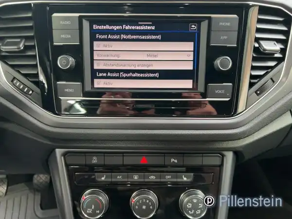 VW T-ROC CABRIOLET (10/16)