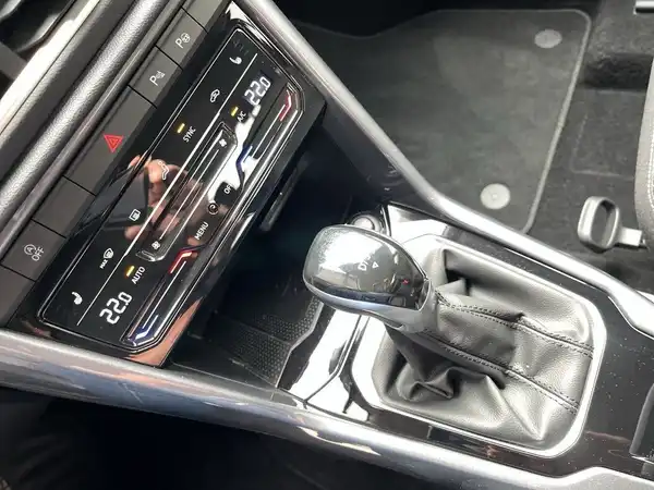 VW T-ROC (21/22)