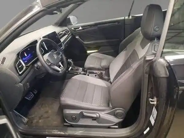 VW T-ROC CABRIOLET (6/8)