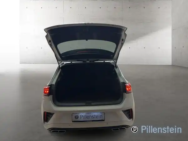 VW T-ROC (15/16)