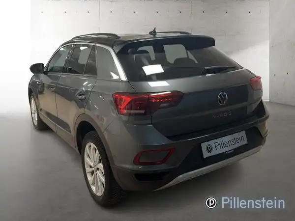 VW T-ROC (3/17)