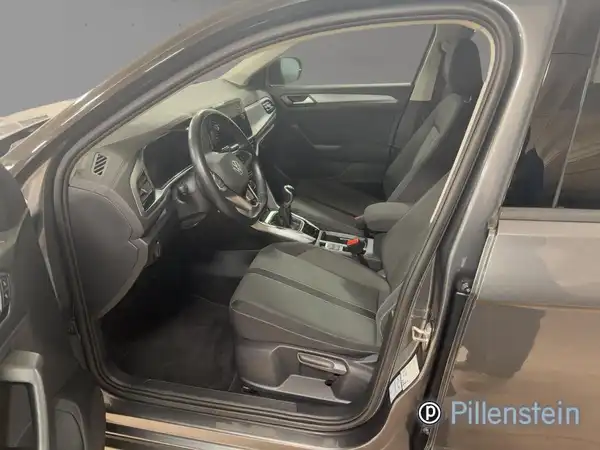 VW T-ROC (7/17)