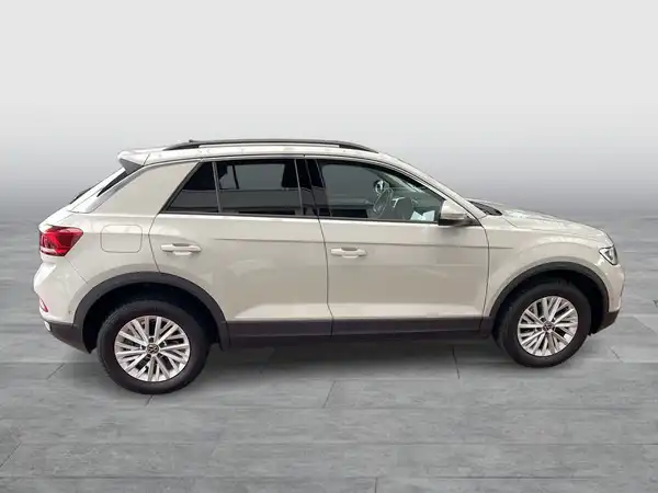 VW T-ROC (5/22)