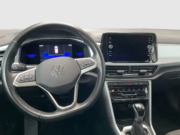 VW T-ROC (8/22)