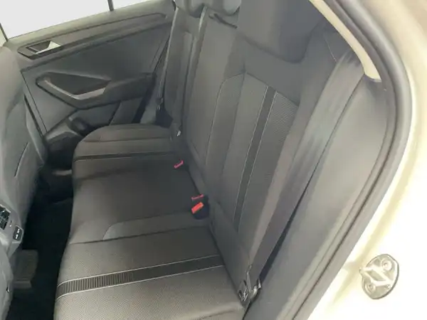 VW T-ROC (9/22)