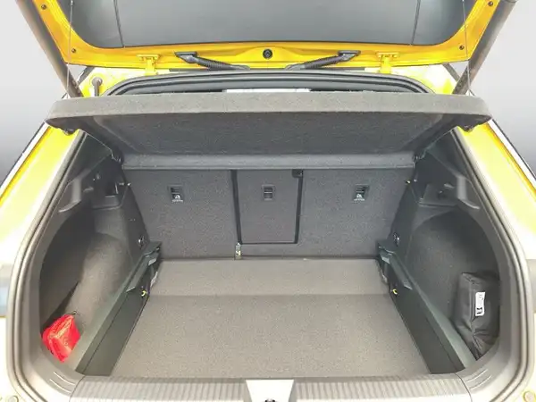 VW T-ROC (13/15)