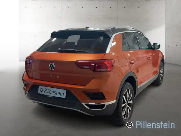 VW T-ROC (4/16)