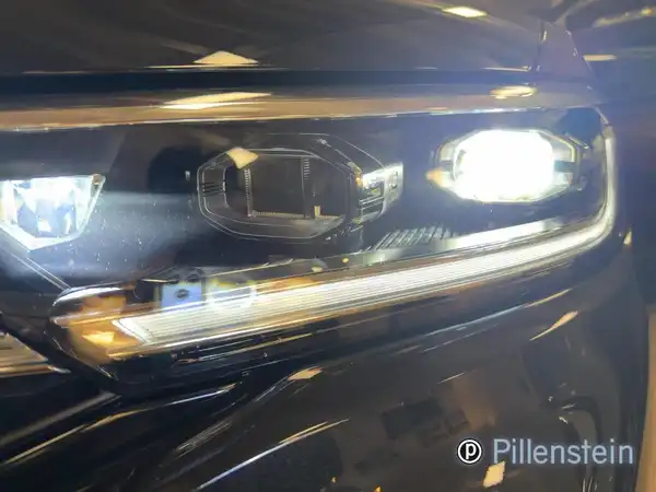 VW T-ROC (14/16)