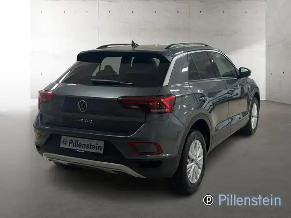 VW T-ROC (4/16)