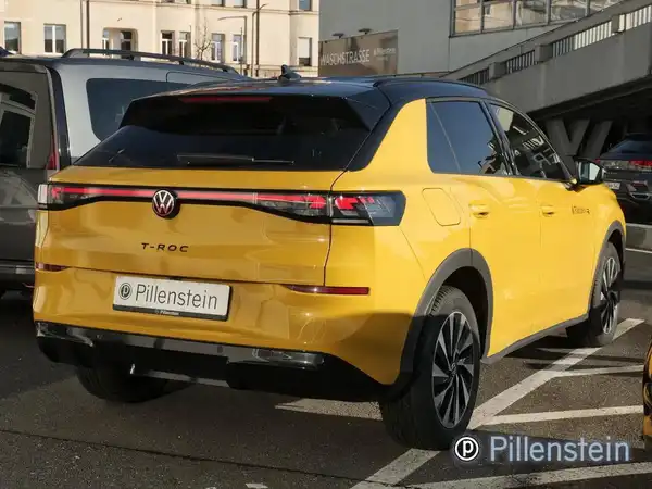 VW T-ROC (2/10)