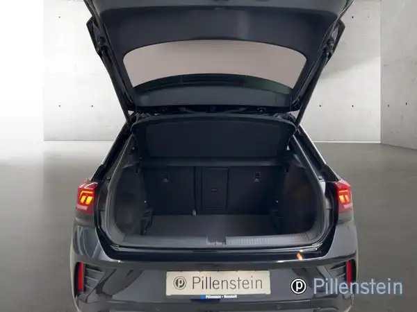 VW T-ROC (15/16)