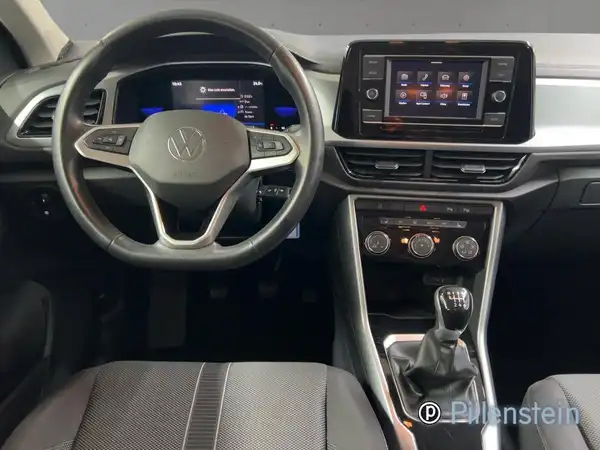 VW T-ROC (7/16)