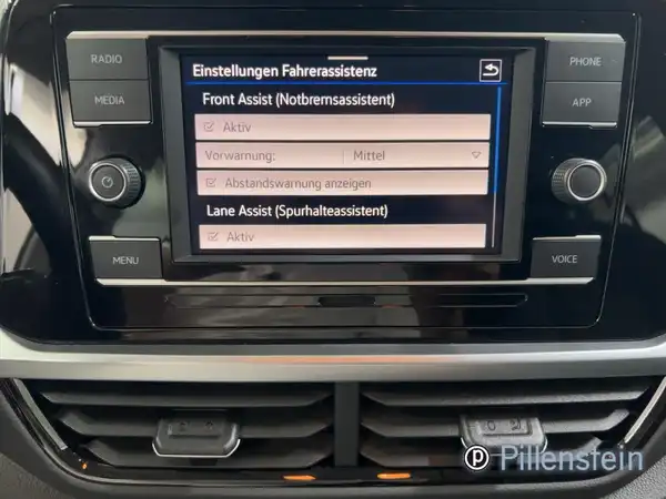 VW T-ROC (9/16)