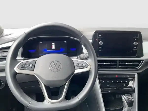 VW T-ROC (8/22)
