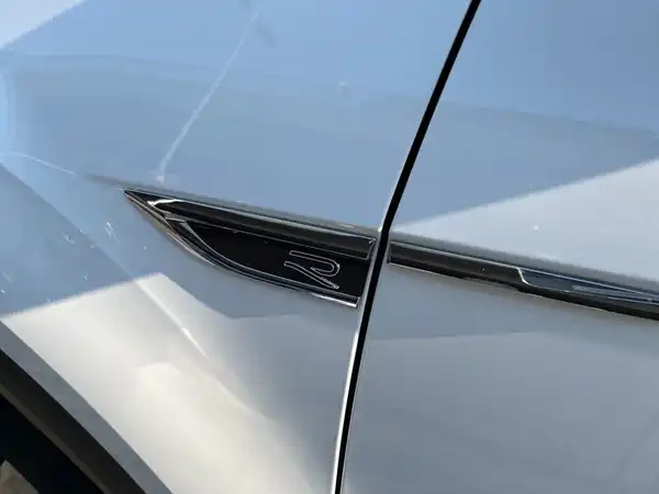 VW T-ROC (15/22)