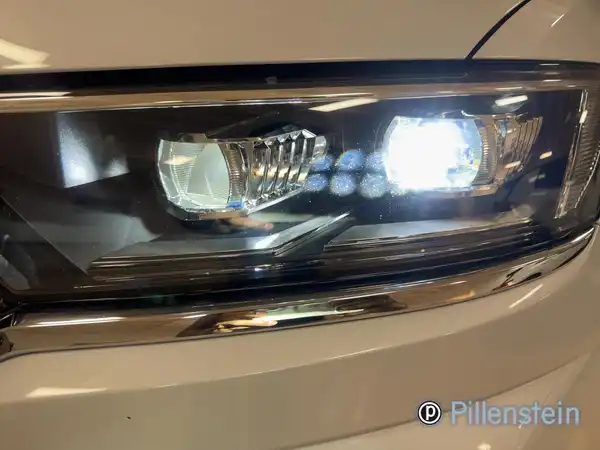 VW T-ROC (15/16)