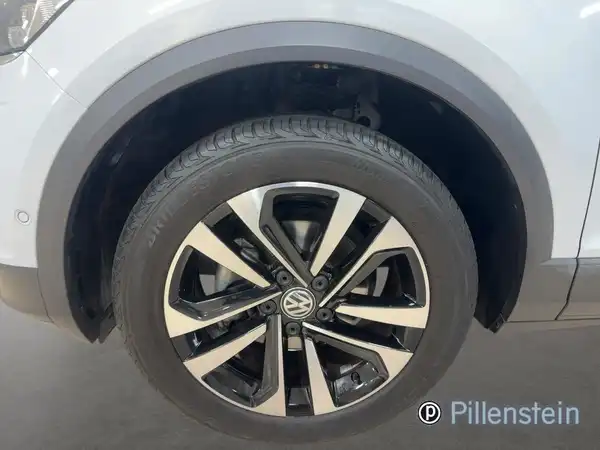 VW T-ROC (6/16)