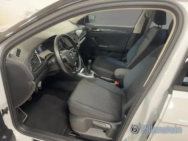 VW T-ROC (7/16)