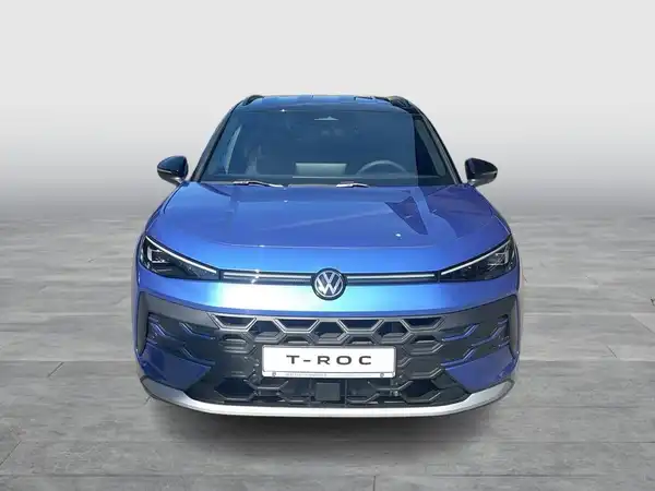 VW T-ROC (8/18)